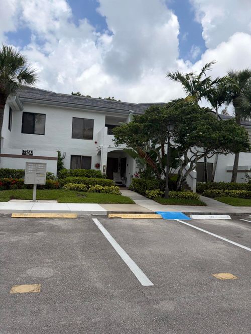 15005-7254 Clunie Pl, Delray Beach, FL, 33446-3264 | Card Image