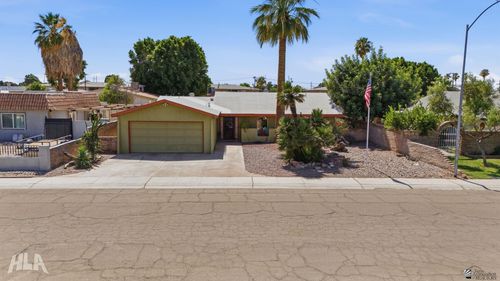 142 S San Clemente Dr, Yuma, AZ, 85364-1706 | Card Image