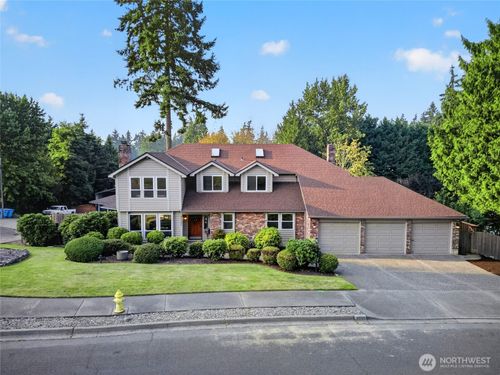 2201 33rd Ave Se, Puyallup, WA, 98374-4126 | Card Image