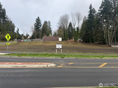 1 XXX 240th St Se, Bothell, WA, 98021-8713 | Card Image