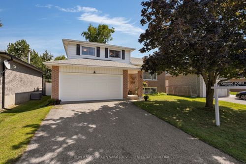 54 Laurentian Lane, Orillia, ON, L3V7N7 | Card Image
