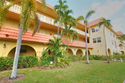 205-10762 La Placida Dr, Coral Springs, FL, 33065-3795 | Card Image