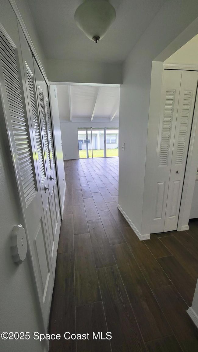 101 - 2016 Grant Pl, Condo with 2 bedrooms, 1 bathrooms and null parking in Melbourne FL | Image 12