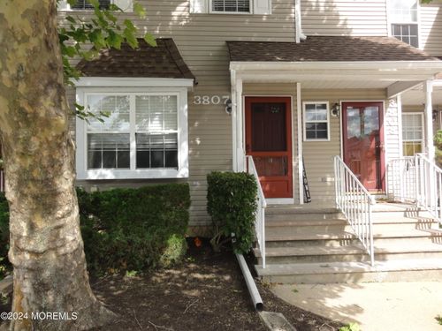 3807 Corral Ct, Freehold, NJ, 07728-9130 | Card Image