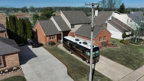 51553 Baker Rd, Chesterfield, MI, 48047-3132 | Card Image