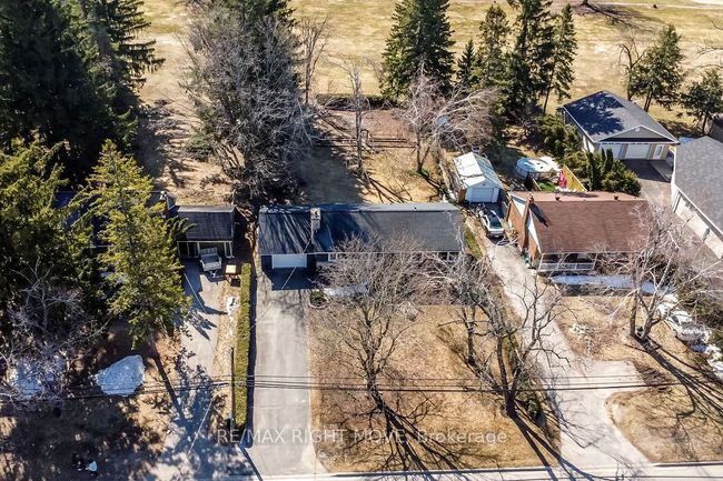 35 Fittons Rd E, House other with 3 bedrooms, 2 bathrooms and 4 parking in Orillia ON | Image 47