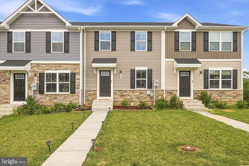 309 Williams St, STRASBURG, VA, 22657-4381 | Card Image