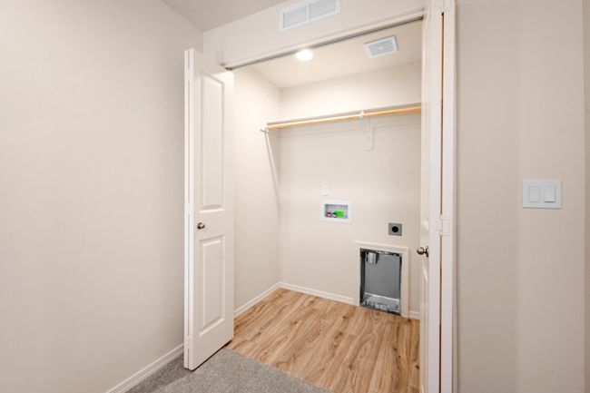 Darrington - Laundry | Image 10