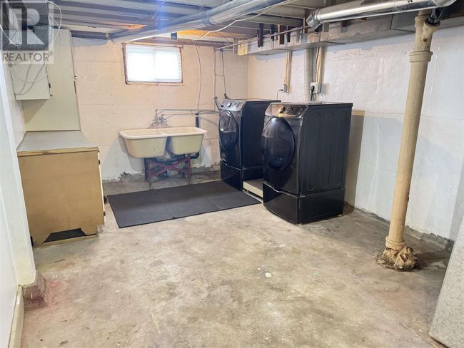 240 Mckellar St S, Home with 3 bedrooms, 1 bathrooms and null parking in Thunder Bay ON | Image 17