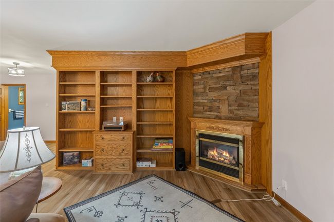 Lower level living area | Image 67