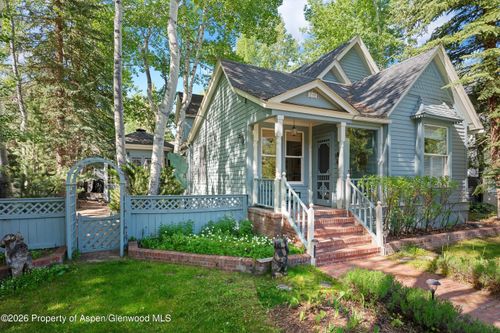 715 W Smuggler St, Aspen, CO, 81611-1153 | Card Image