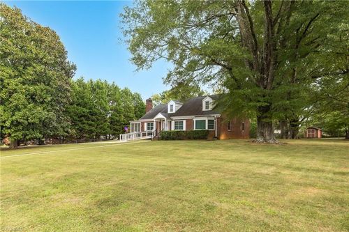 2282 Price Rd, Eden, NC, 27288-7616 | Card Image