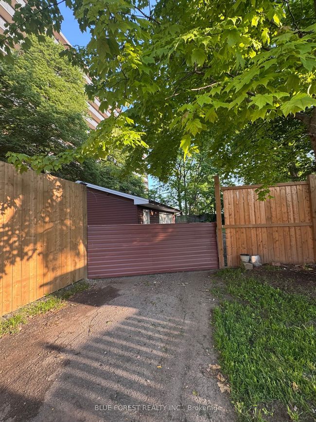 246 Grey St, House other with 3 bedrooms, 2 bathrooms and 4 parking in London ON | Image 45
