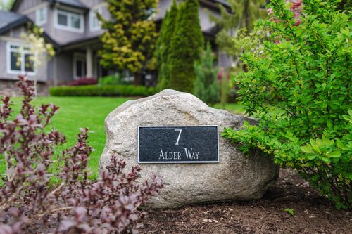 7 Alder Way, Anmore, BC, V3H4Y5 | Card Image