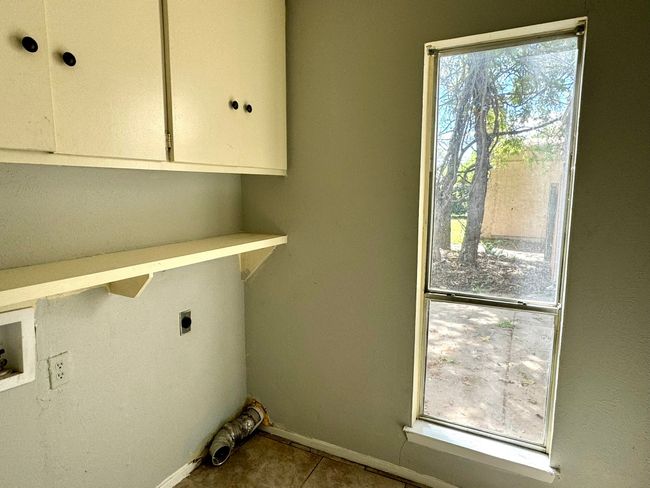 3400 Ambassador Row, Townhouse with 3 bedrooms, 3 bathrooms and null parking in Dwg TX | Image 20