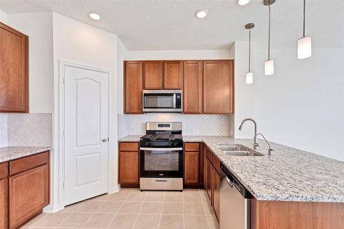 9423 Castillo Ct, Magnolia, TX, 77354-7119 | Card Image