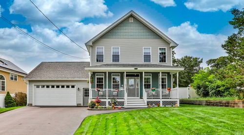 251 Villa St, Manchester, NH, 03103-3865 | Card Image