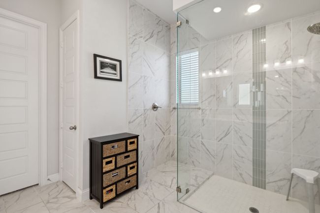 1124 Macgregor Ln, House other with 4 bedrooms, 5 bathrooms and null parking in Gunter TX | Image 20