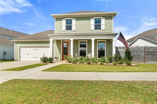 2033 Prestwood Ln, Covington, LA, 70433-7315 | Card Image