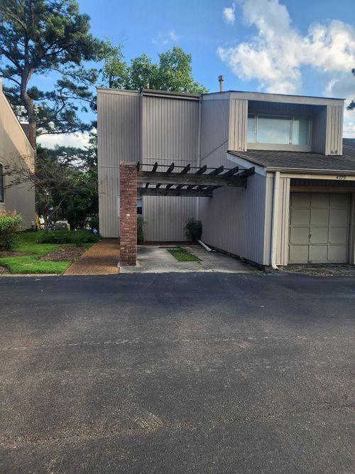 704-4779 Towering Oaks Dr, Memphis, TN, 38117-5015 | Card Image