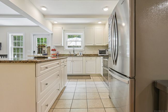 958 Essex Rd, House other with 3 bedrooms, 3 bathrooms and null parking in Westbrook CT | Image 9