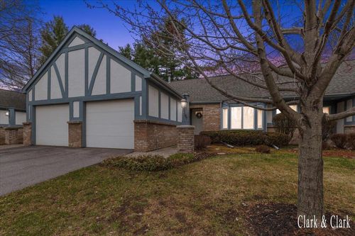 3167 Maple Villa Drive Se, Grand Rapids, MI, 49508 | Card Image