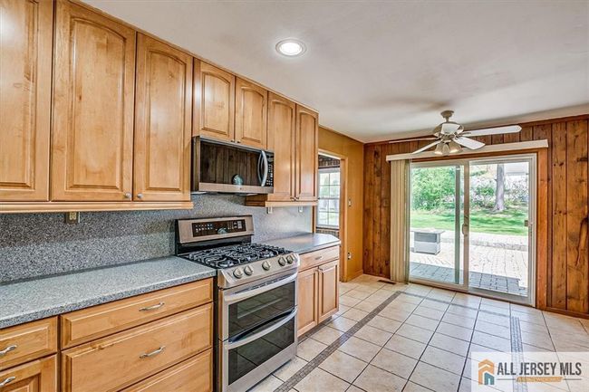 14 Clinton Dr, House other with 4 bedrooms, 2 bathrooms and null parking in Manalapan NJ | Image 22