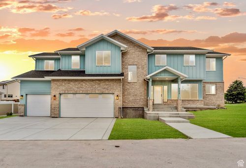 5330 W 3500 S, West Valley City, UT, 84120-2704 | Card Image