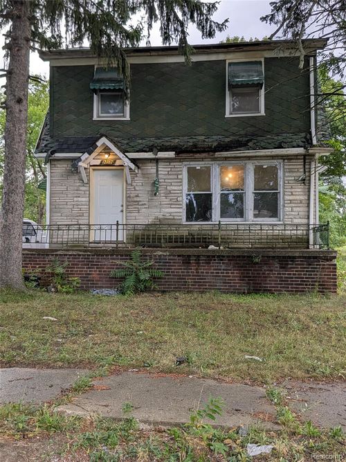 12167 Christy St, Detroit, MI, 48205-3818 | Card Image