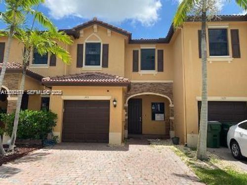 373 Ne 37th Avenue, Homestead, FL, 33033 | Card Image