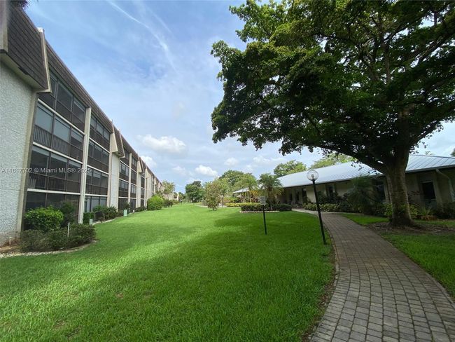 APT-115 - 6200 Nw 44 Th St, Condo with 2 bedrooms, 2 bathrooms and null parking in Lauderhill FL | Image 28