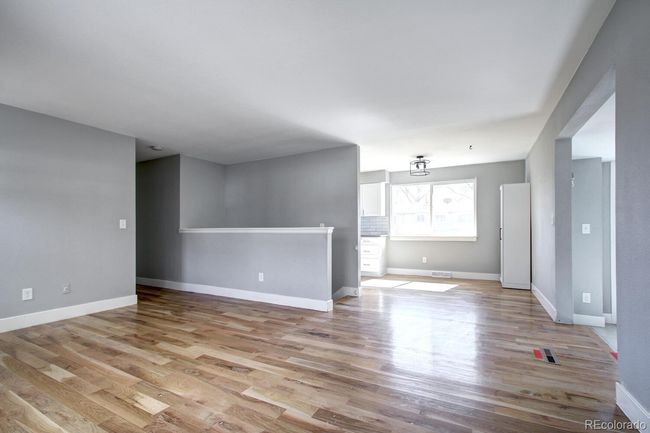 9564 W 75 Th Way, House other with 5 bedrooms, 2 bathrooms and 2 parking in Arvada CO | Image 4