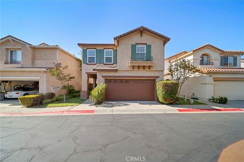 594 Yarrow Dr, Simi Valley, CA, 93065-7353 | Card Image