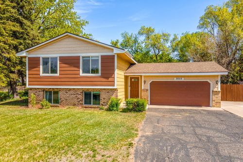 3625 115th Ave Nw, Coon Rapids, MN, 55433-2611 | Card Image