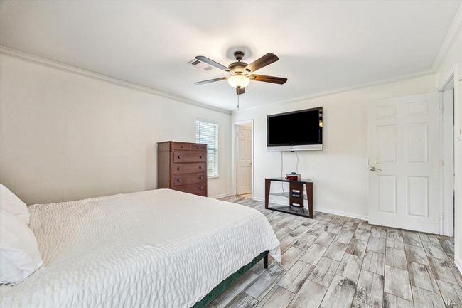 3910 Dolphin Ln, House other with 3 bedrooms, 2 bathrooms and null parking in La Porte TX | Image 13
