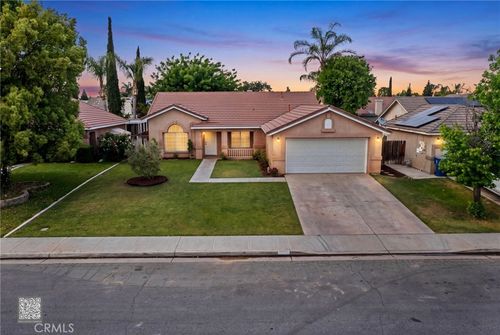 5914 Summer Country, Bakersfield, CA, 93313 | Card Image