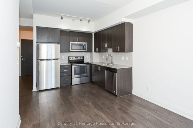 2304 - 3600 Highway 7, Condo with 1 bedrooms, 1 bathrooms and 1 parking in Vaughan ON | Image 18