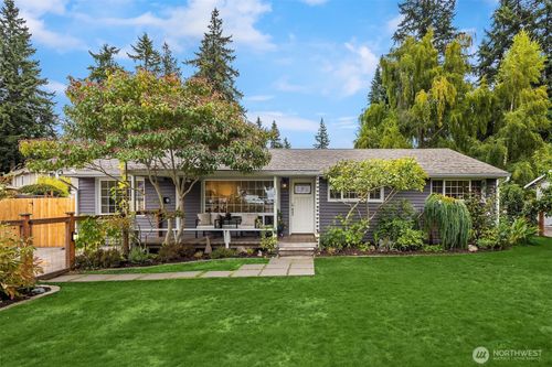 22121 96th Avenue W, Edmonds, WA, 98020 | Card Image