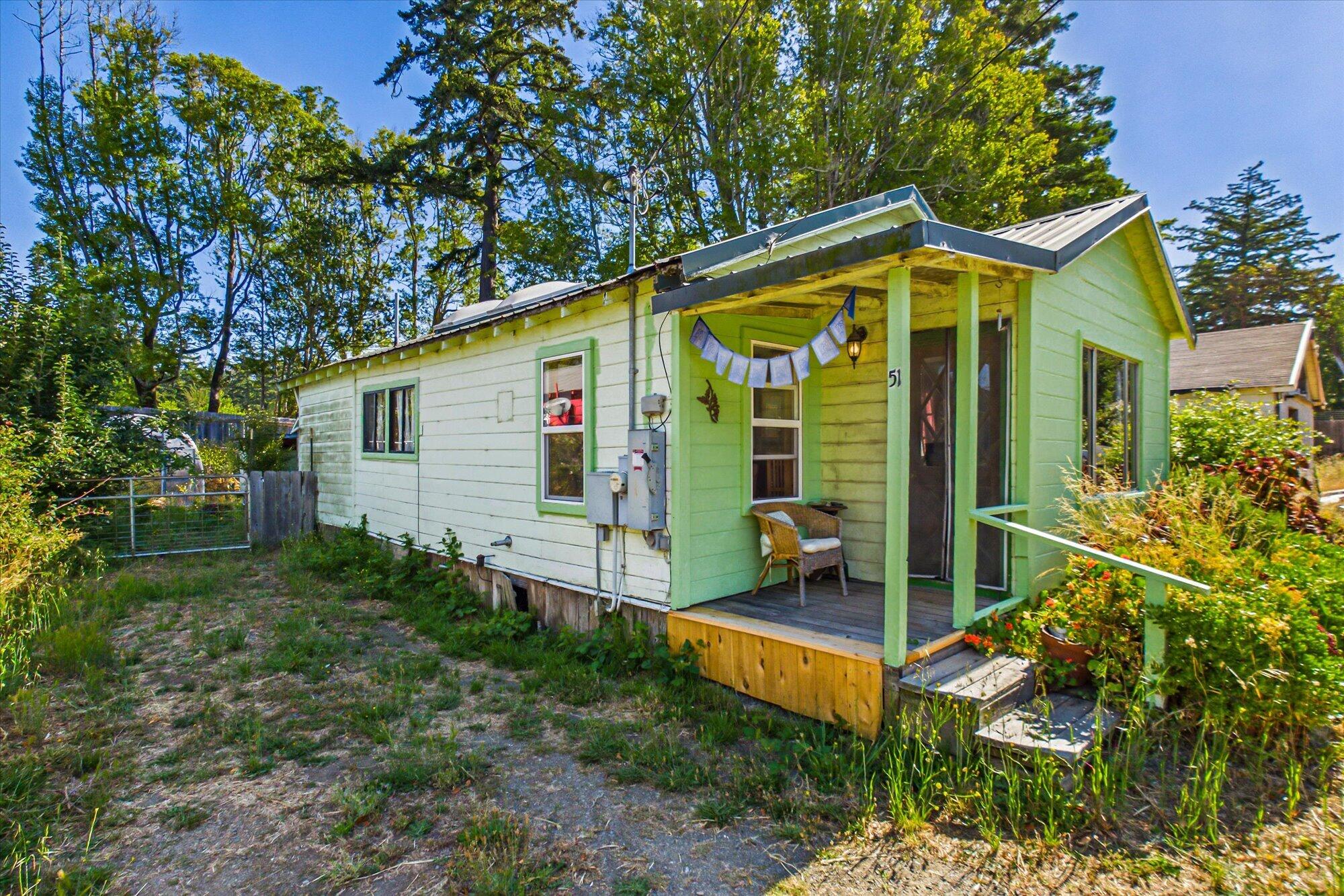 Residential in Petrolia 5
