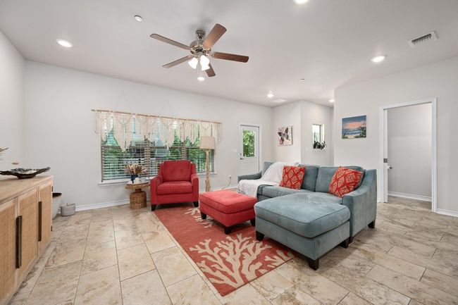 Living Room - Lots of Natural Light | Image 15