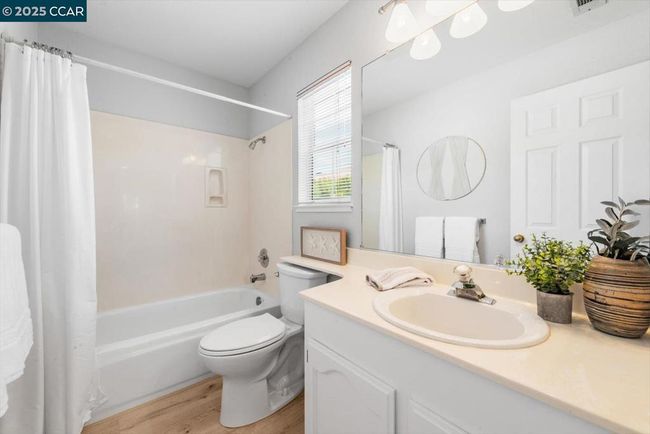 1359 Shell Ln, Townhouse with 3 bedrooms, 3 bathrooms and 2 parking in Clayton CA | Image 29