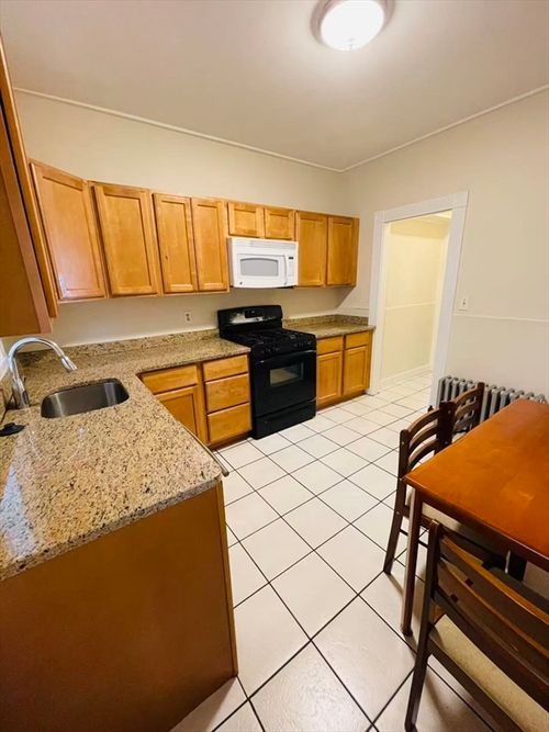 2-158 Kelton St, Boston, MA, 02134-4331 | Card Image