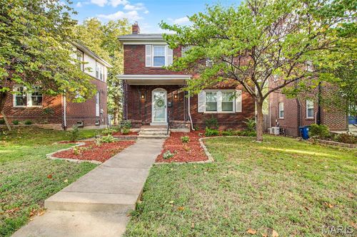 6721 Chamberlain Ave, University City, MO, 63130-2512 | Card Image