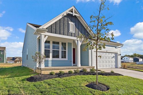 435 Snowdrop Dr, Yellow Springs, OH, 45387-1476 | Card Image