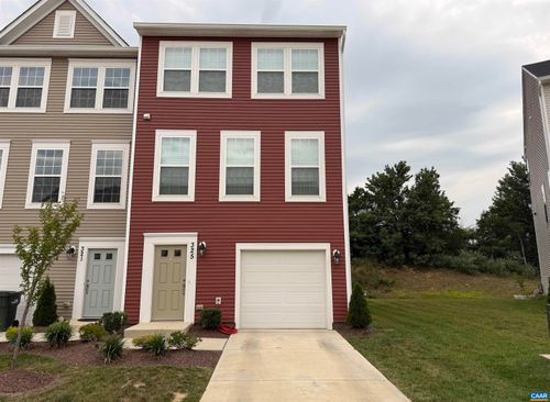 325 Willowshire Ct, WAYNESBORO, VA, 22980-1874 | Card Image