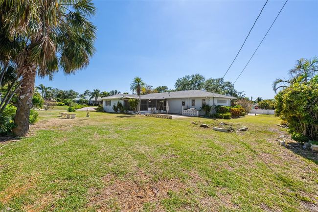 319 Cedar Ln, House other with 3 bedrooms, 3 bathrooms and null parking in LARGO FL | Image 11