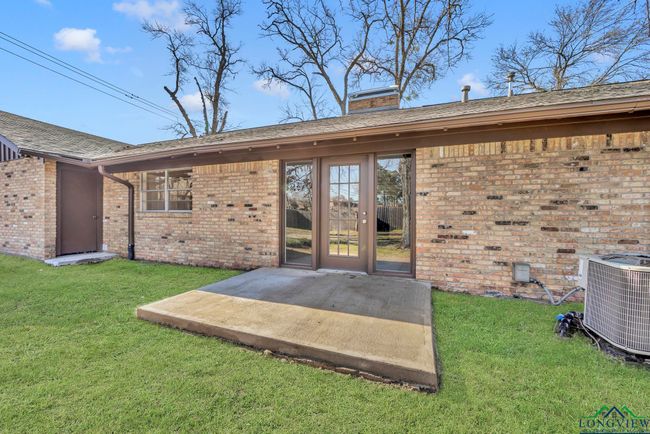 1826 Sybil Ln, House other with 3 bedrooms, 2 bathrooms and null parking in Tyler TX | Image 24