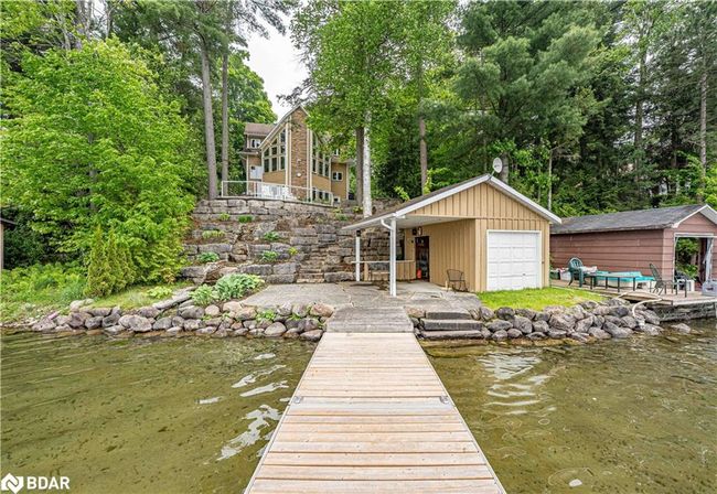2240 S Orr Lake Rd, House other with 3 bedrooms, 4 bathrooms and 7 parking in Elmvale ON | Image 46