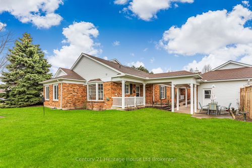4169 Strawberry Crt, Vineland, ON, L0R2C0 | Card Image