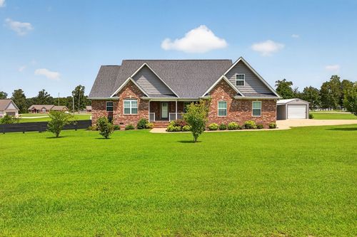 225 Gobbell Ave, Mount Pleasant, TN, 38474-5014 | Card Image